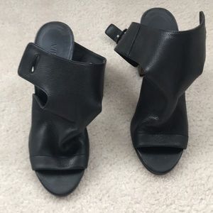 Vince heels